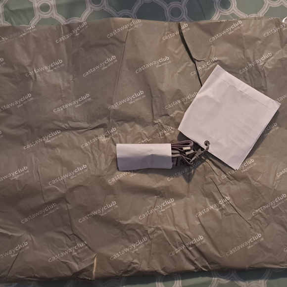 NWT Disney Cruise Lines Disney Castaway club tote Bag & 1 lanyard - Picture 5 of 5